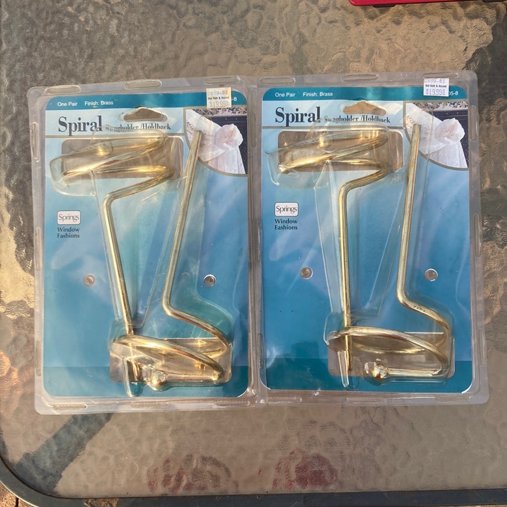 NWT Springs Window Fashions Spiral Swagholder Holdback Brash Finish 2 Pkgs of 2